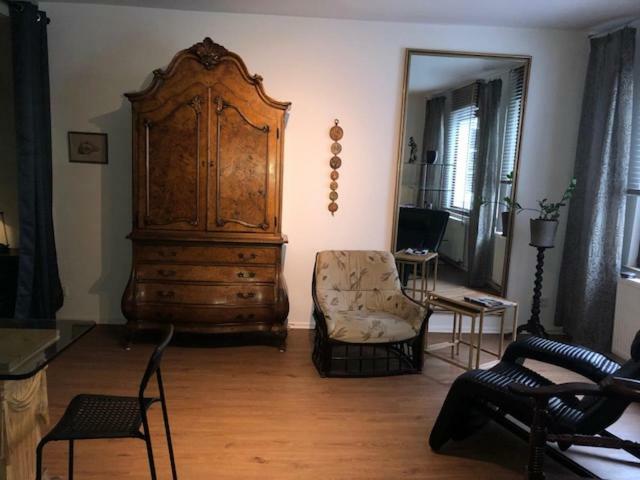 Apartment Gaestewohnung Im Logenhaus Mainz